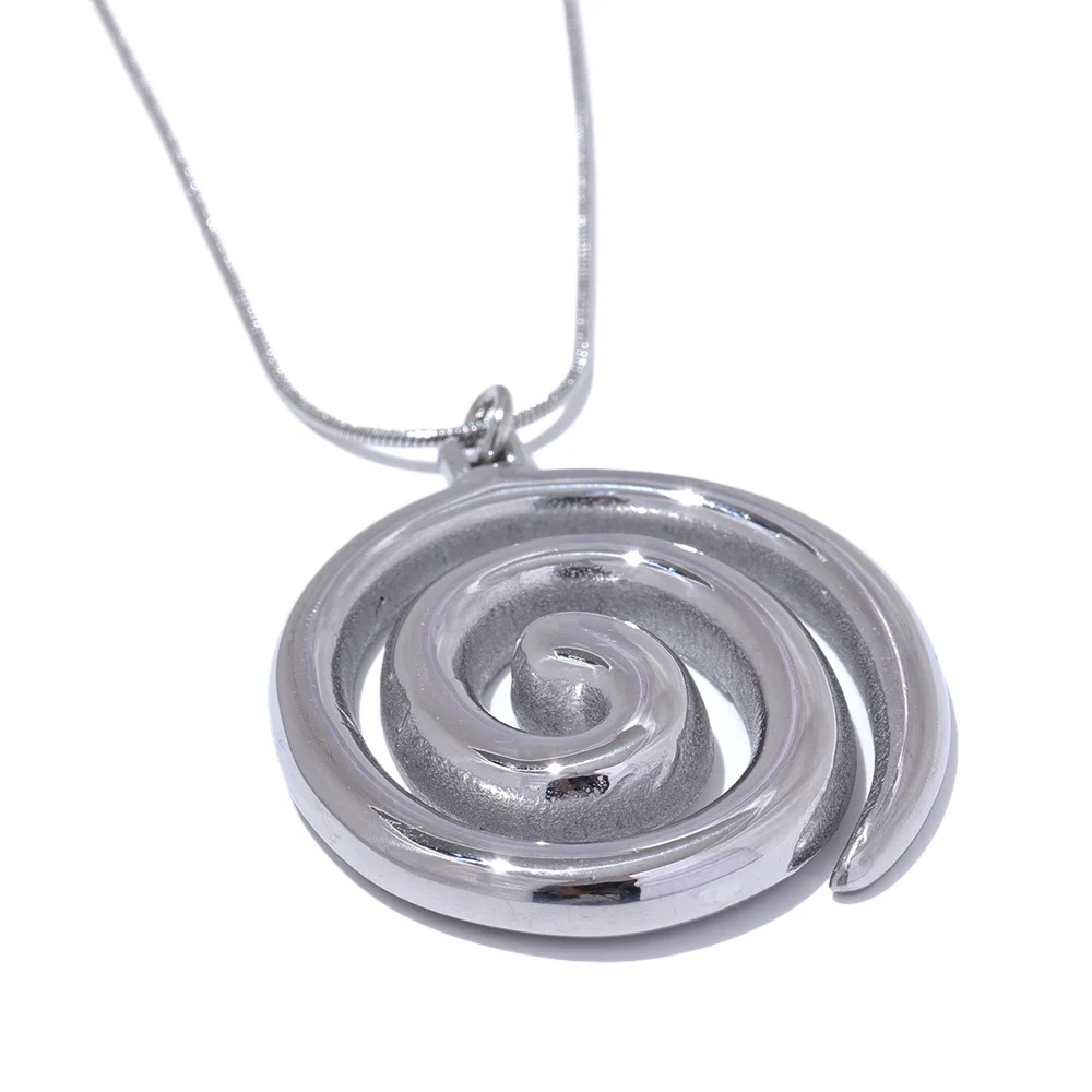 Colar Spiral Orbit