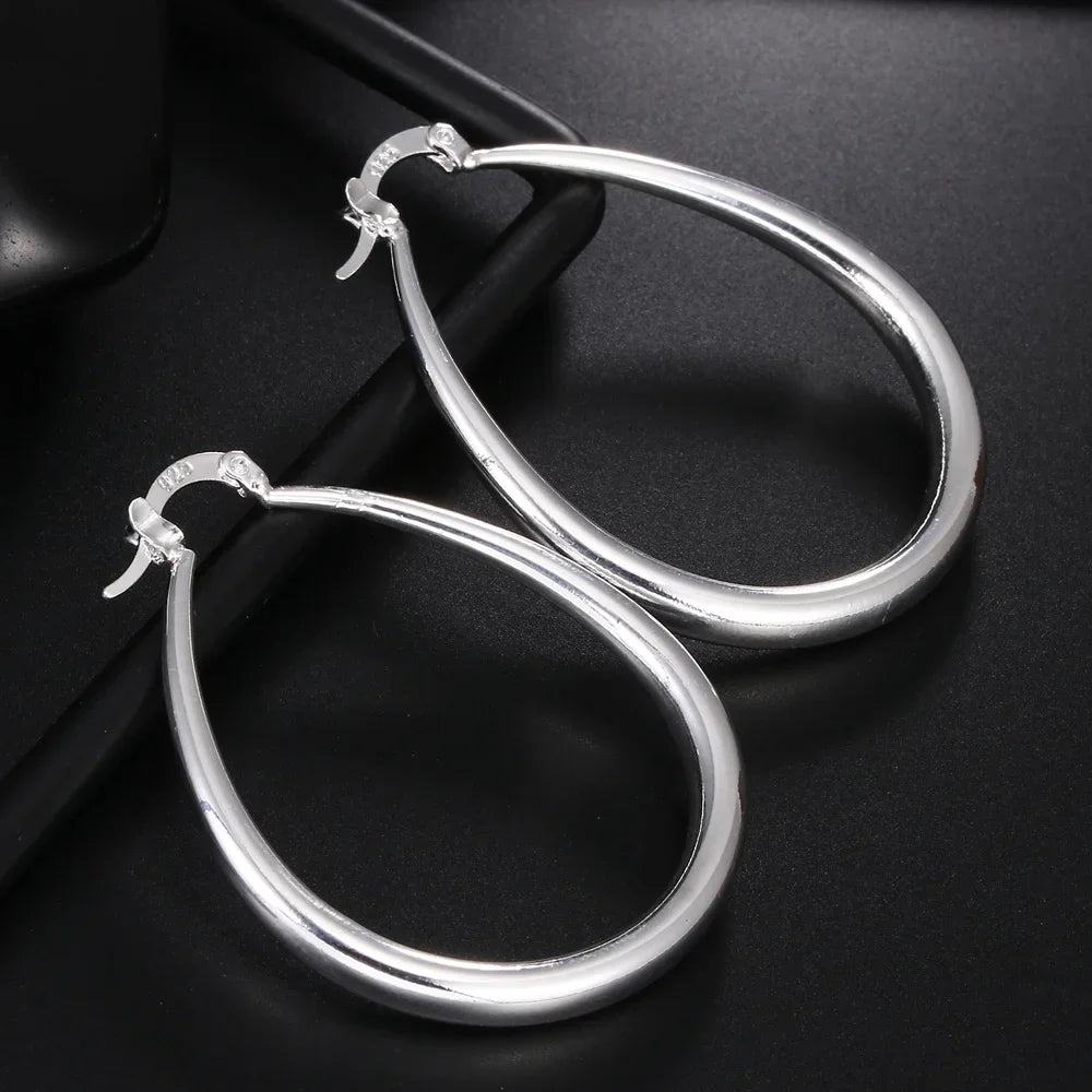 Argola Gota Silver em Prata 925