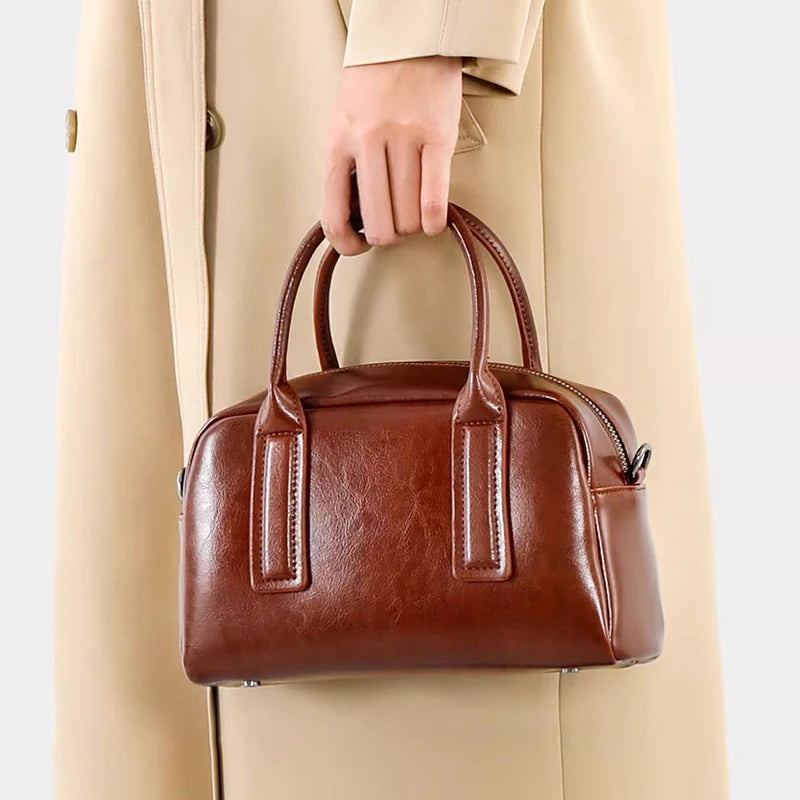 Bolsa Varese — Couro Genuíno de Acabamento Oil Wax