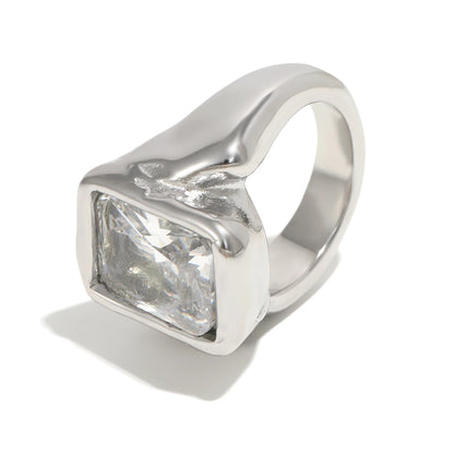 Anel Sorella Zircon