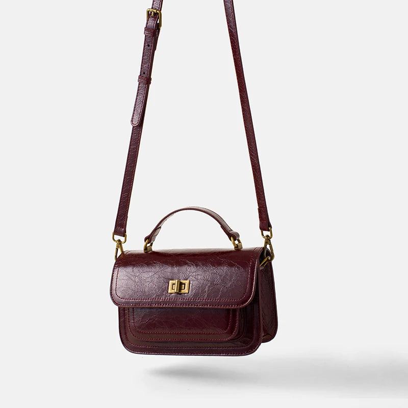 Bolsa Cremona – Couro Genuíno de Grão Integral de Acabamento Glossy