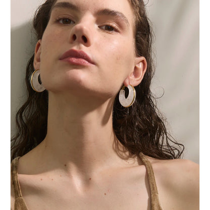 Brincos Resin Hoop