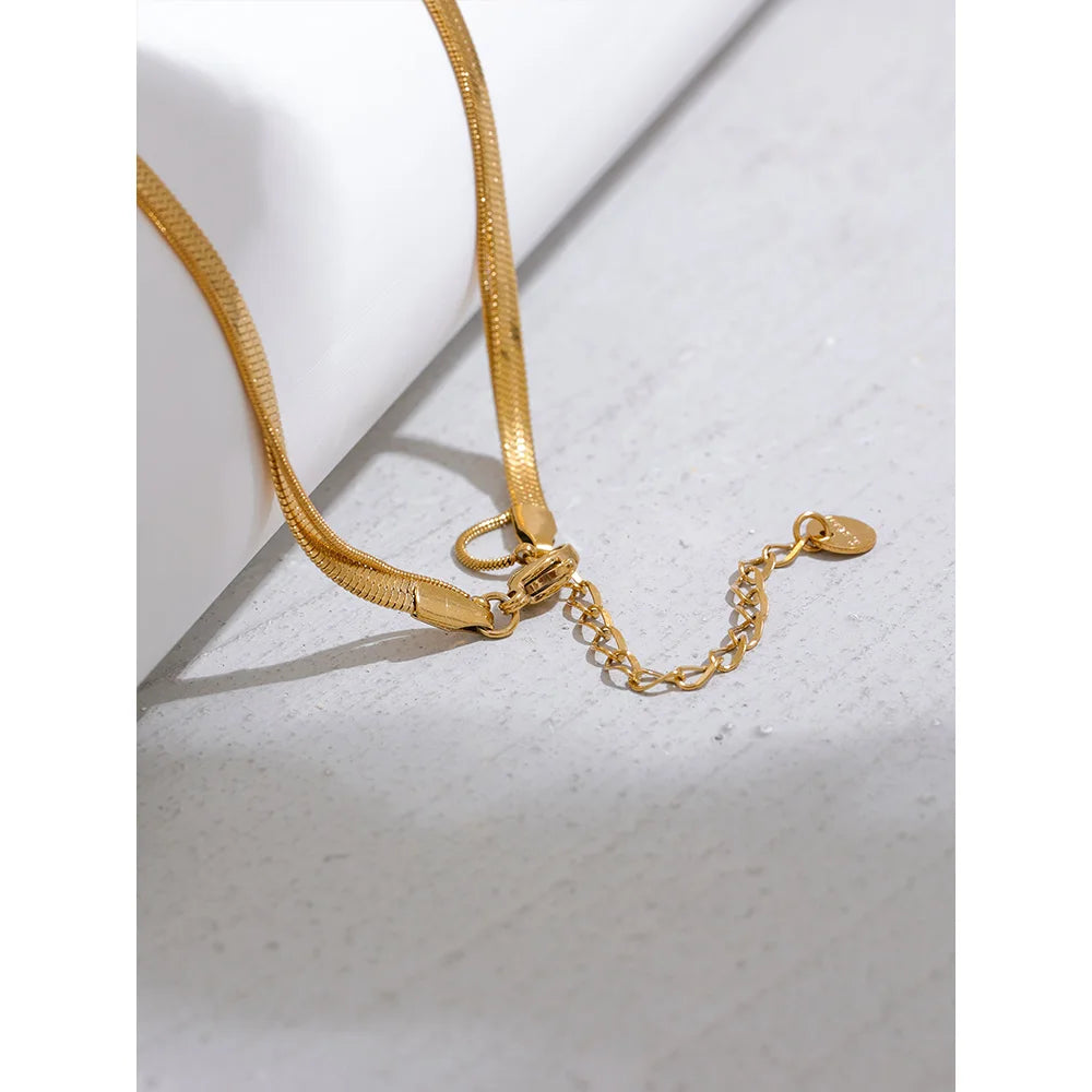 Colar Double Serpent