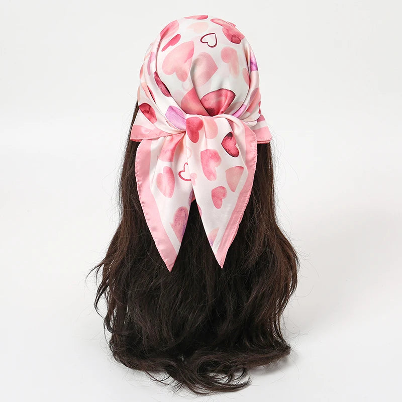 Lenço Floral Silk Touch 70x70
