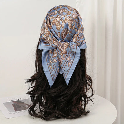 Lenço Floral Silk Touch 70x70