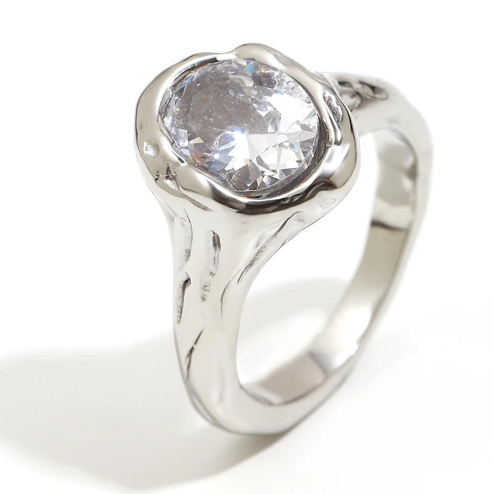 Anel Sorella Zircon