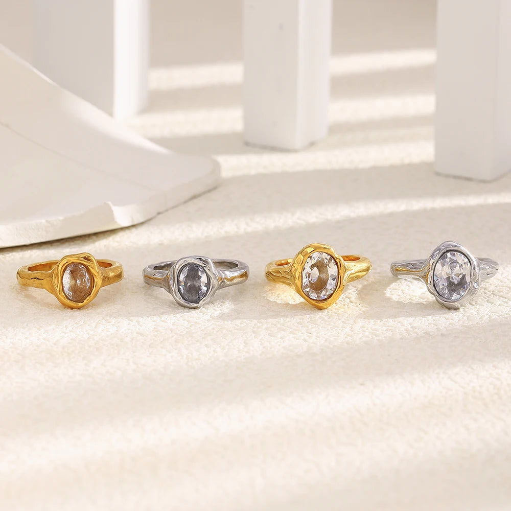 Anel Sorella Zircon