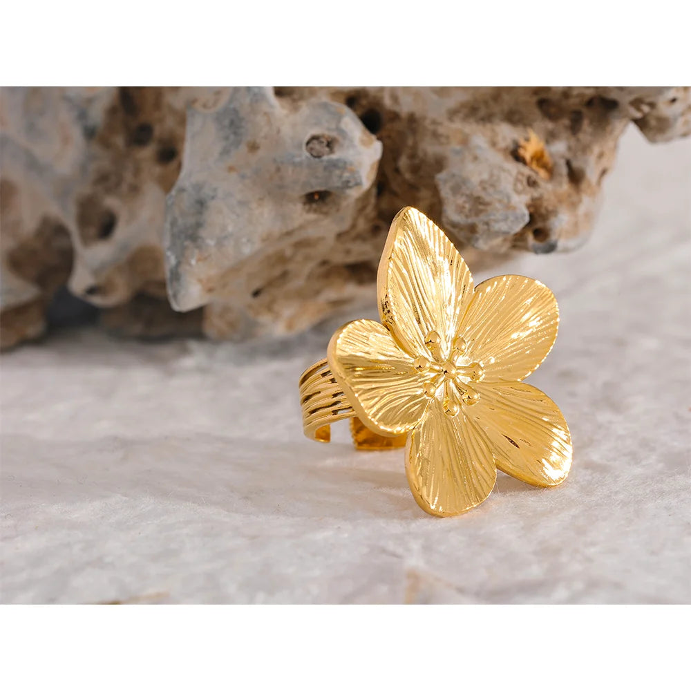 Anel Fiore Signature