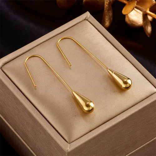 Brinco Gota Orgânica PVD Ouro 18K